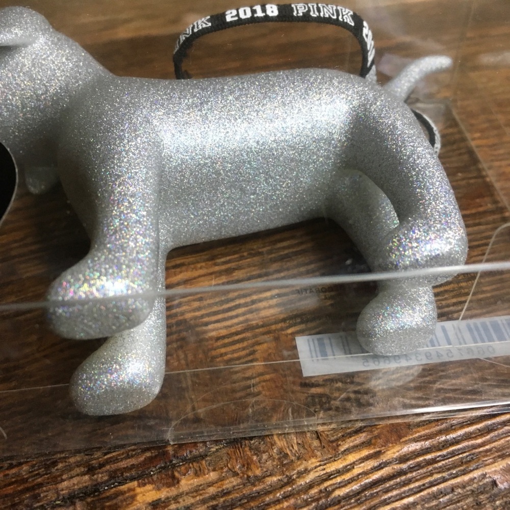 2018 Pink Victoria’s Secret Mini Dog Ornament - Picture 2 of 9